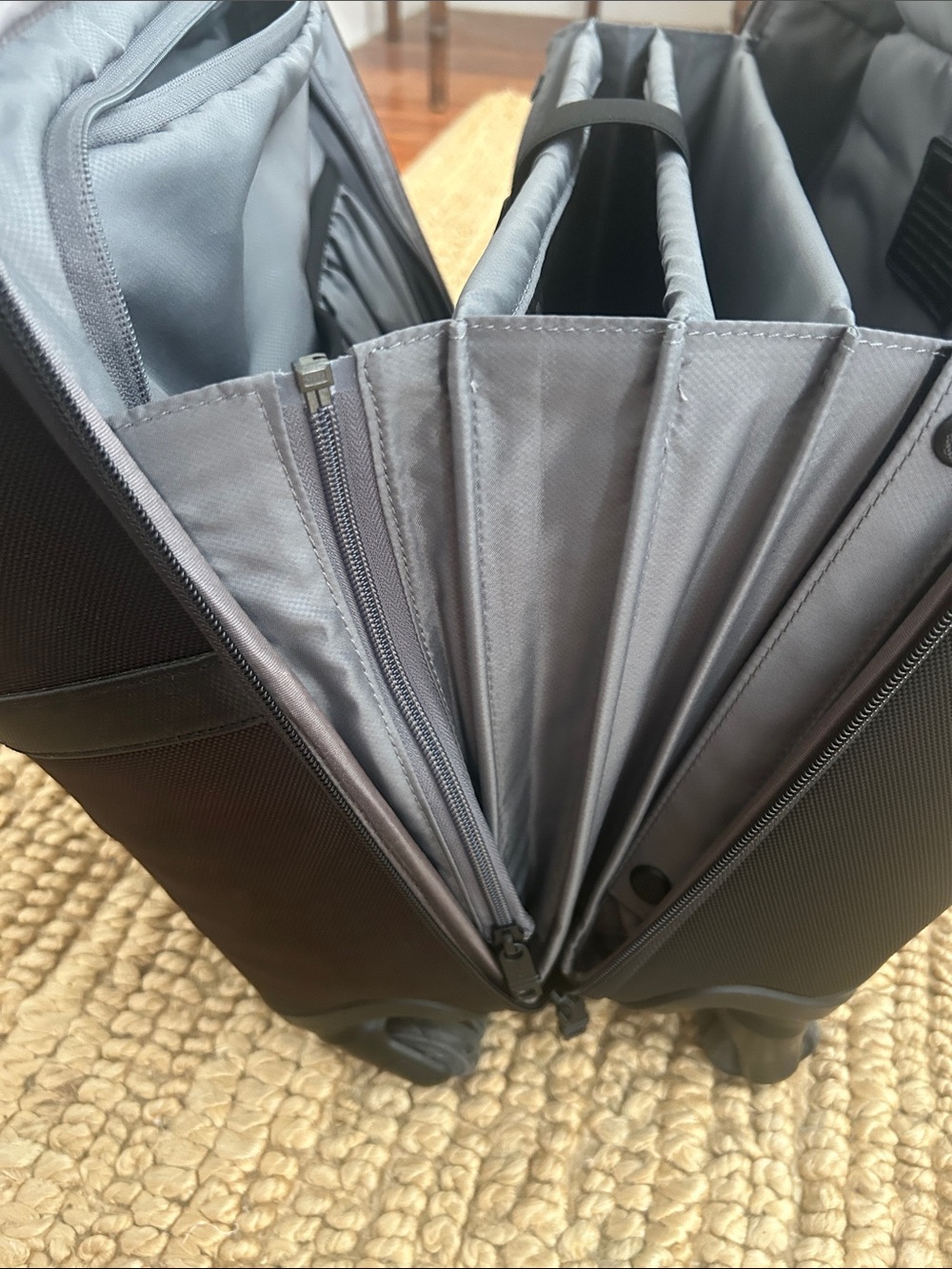 Tumi Alpha Black Rolling Cabin Brief with Front Organizer - Picture 4 of 10